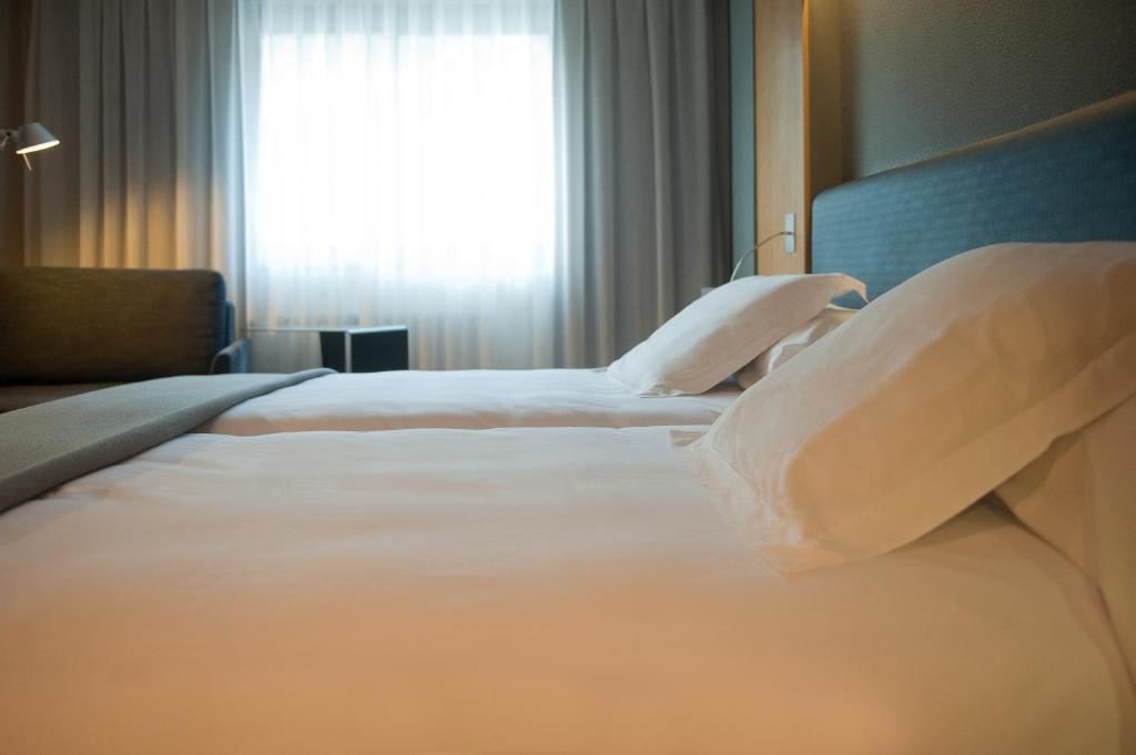 rooms-double-single-use-premium