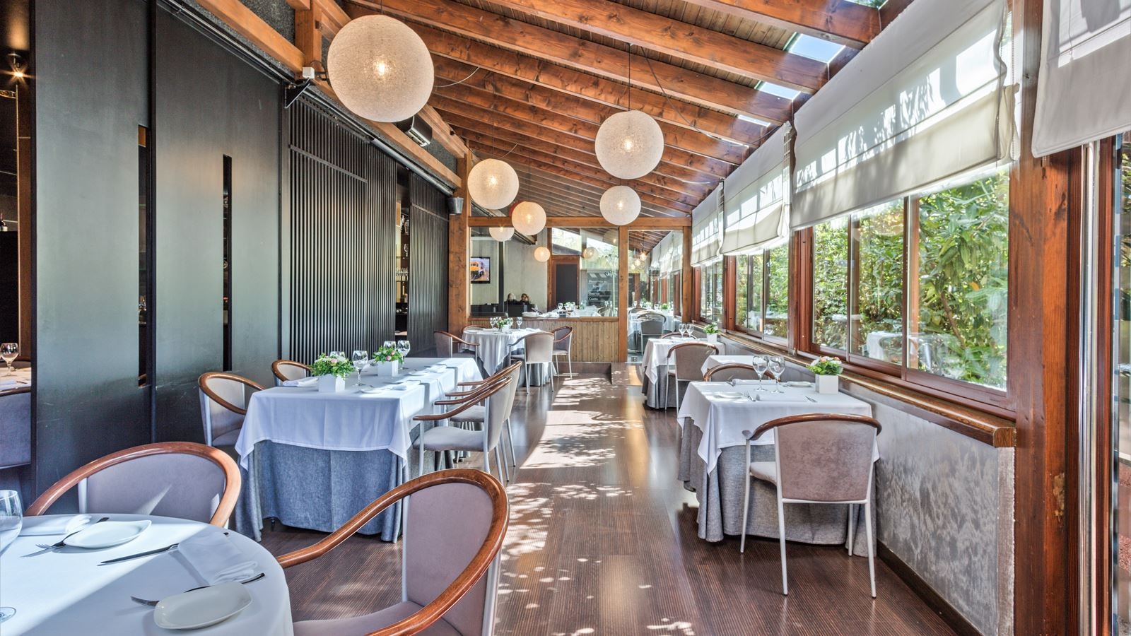 restaurants-restaurants