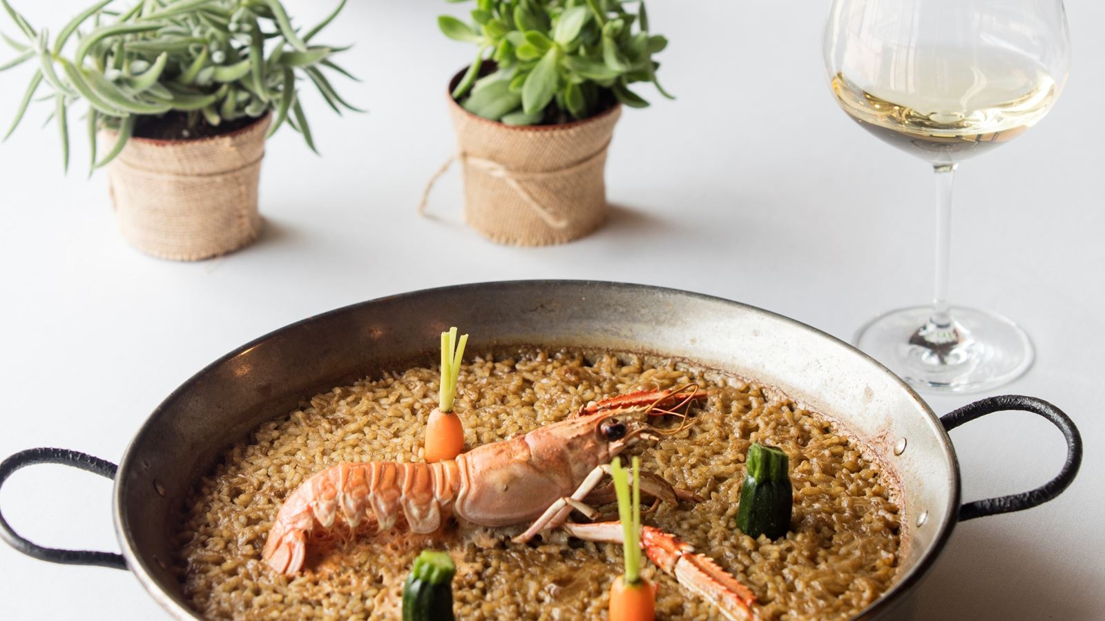 restaurants-restaurants