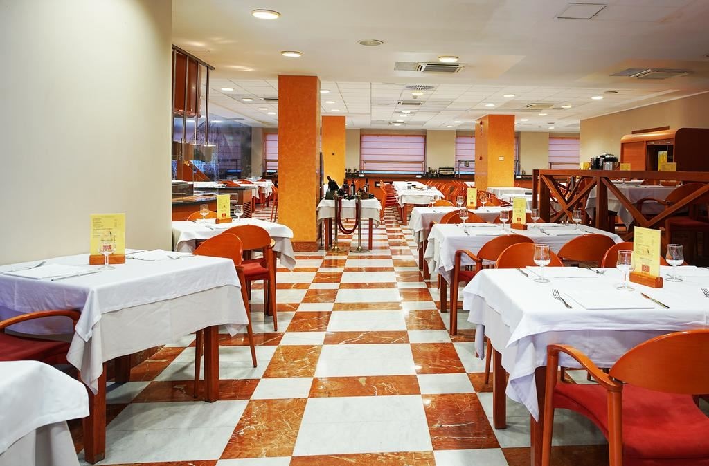 restaurants-restaurants
