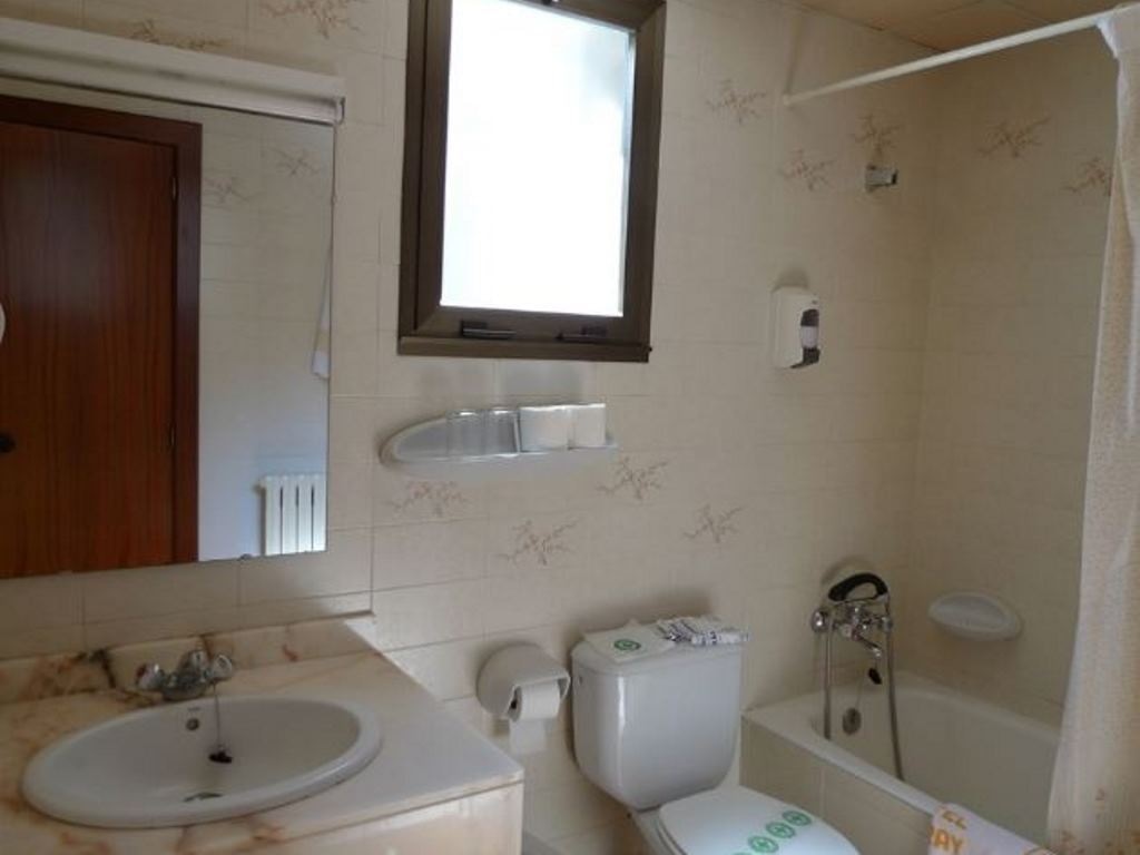 rooms-double-standard-room