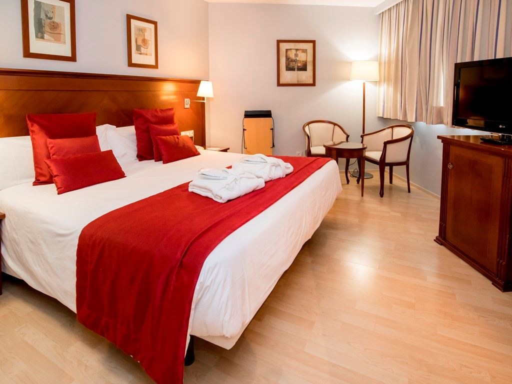 rooms-executive-room