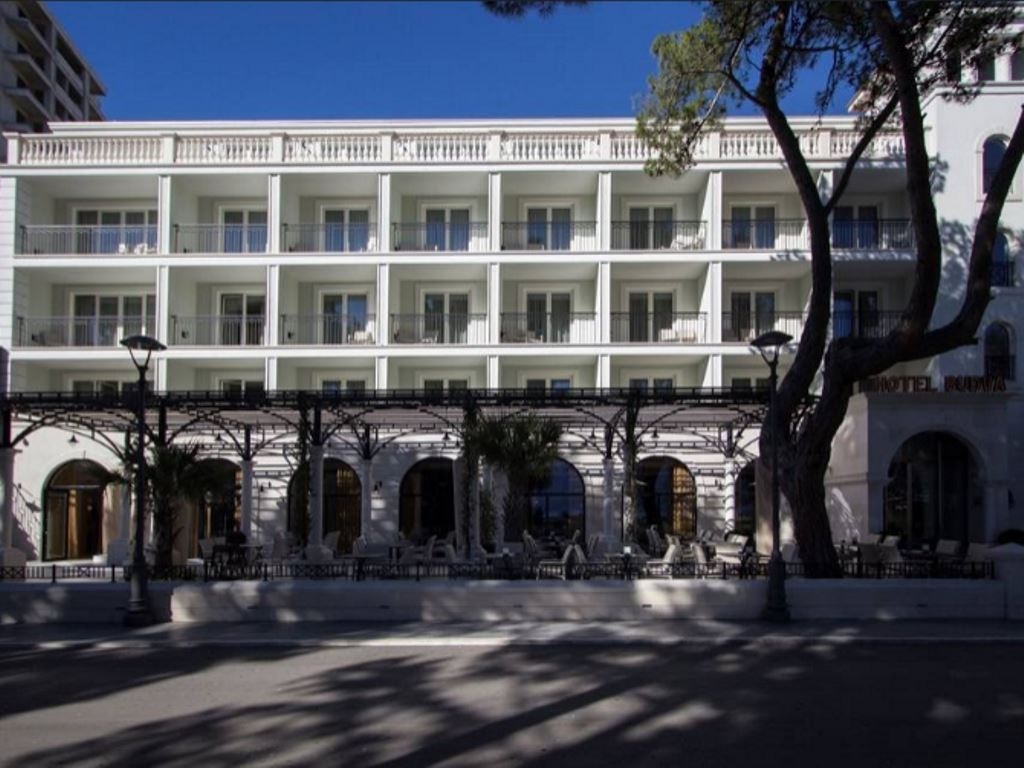 general-main-building