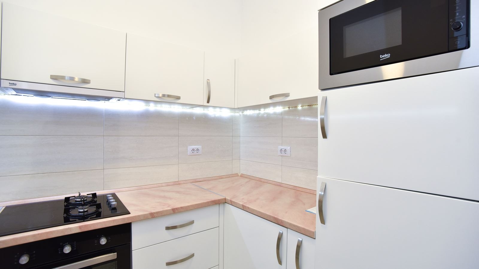 rooms-deluxe-apartment-two-bedroom-sea-view-with-terrace