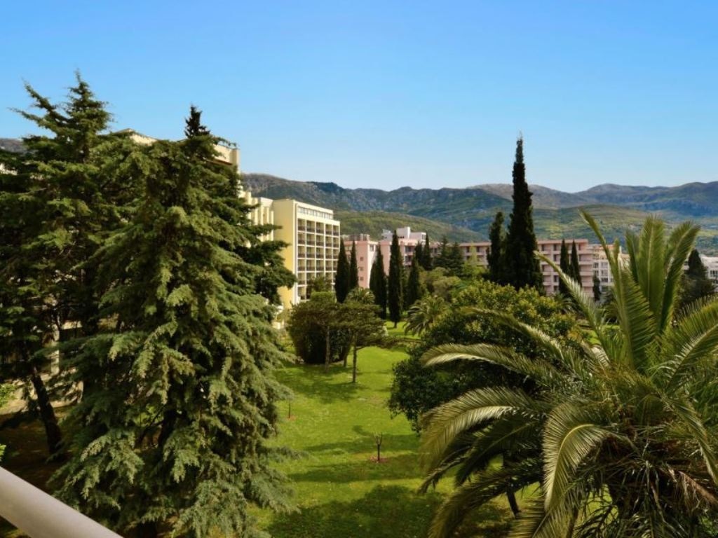 rooms-double-room-garden-view