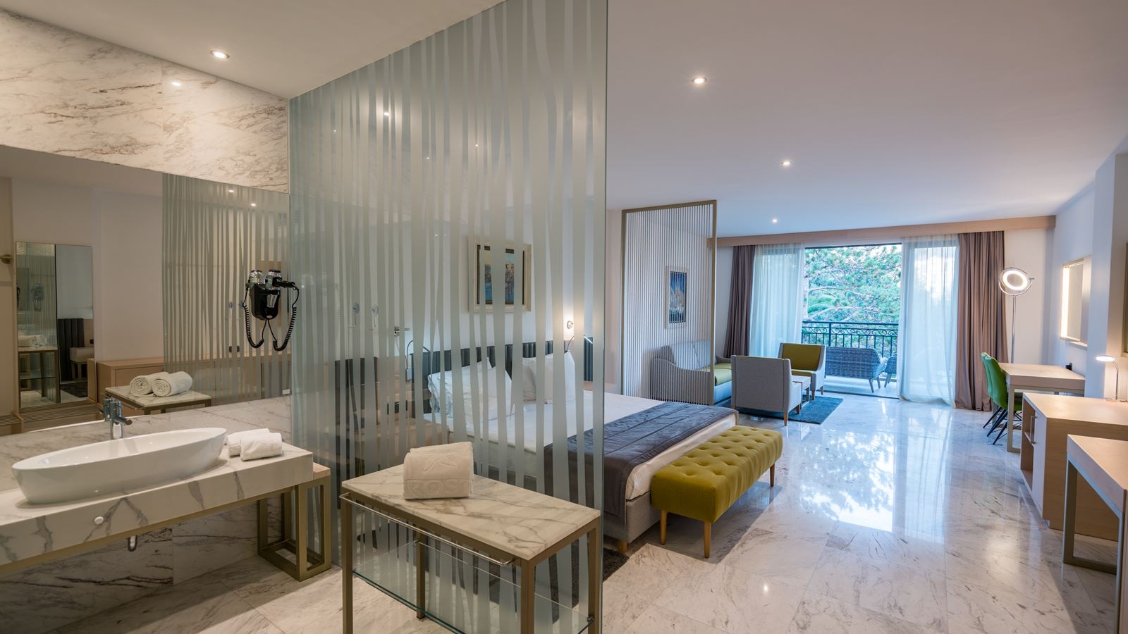 rooms-junior-suite-garden-view