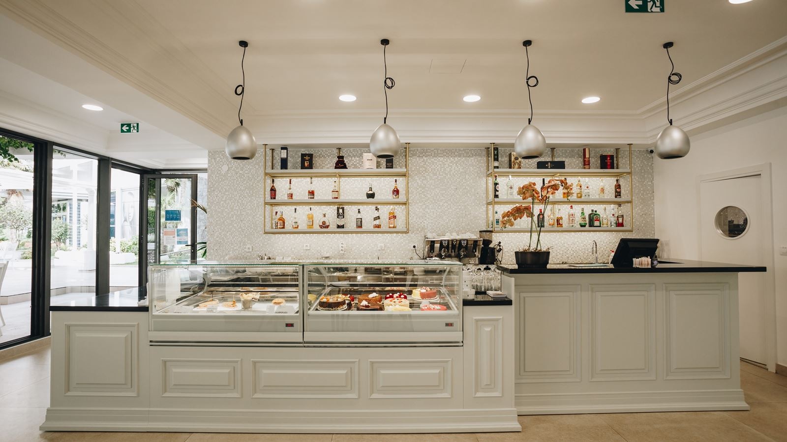 bars-mika-poslastičarnica