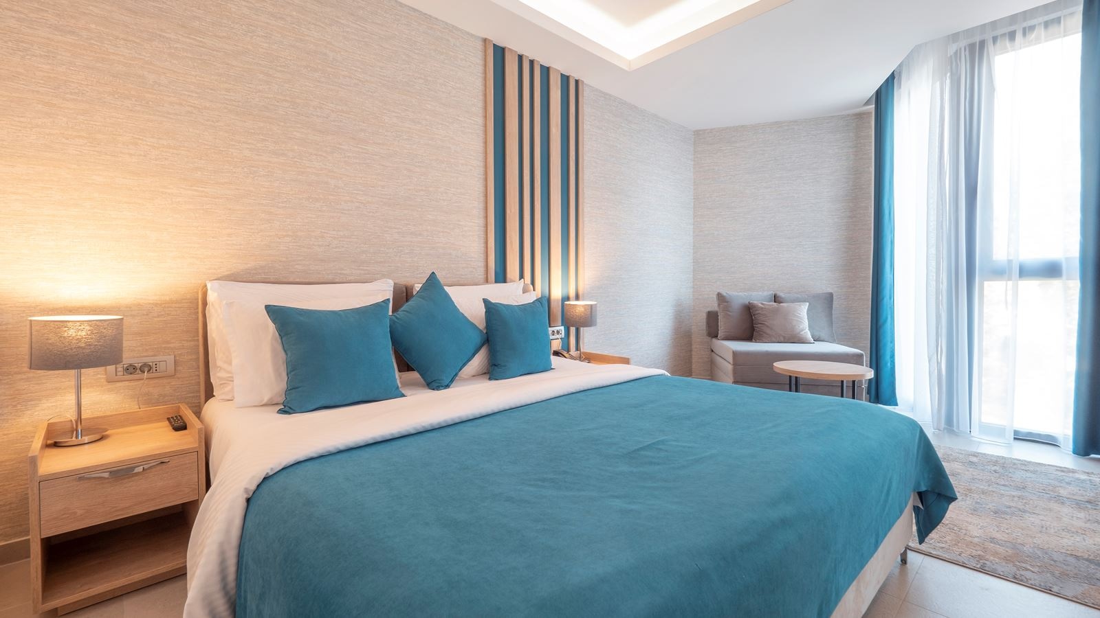 rooms-superior-room-side-sea-view