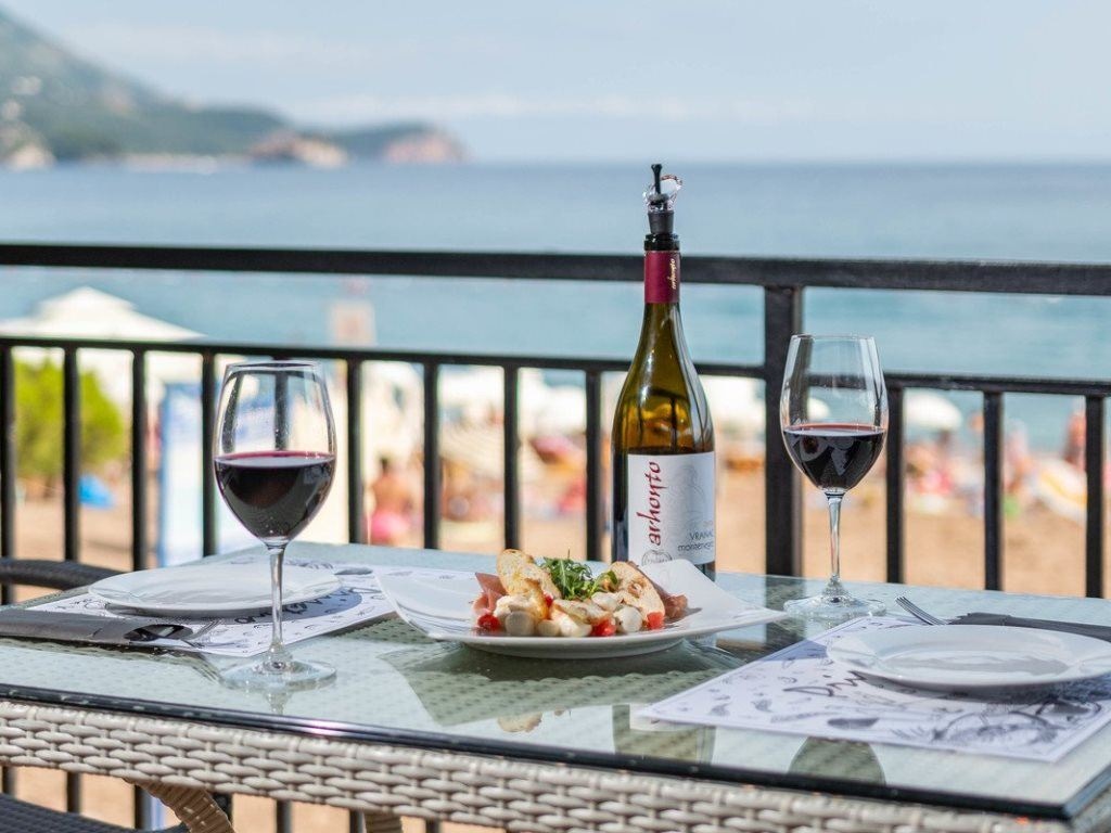 restaurants-main-restaurant