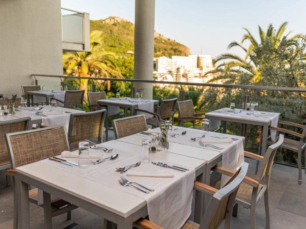 restaurants-main-restaurant