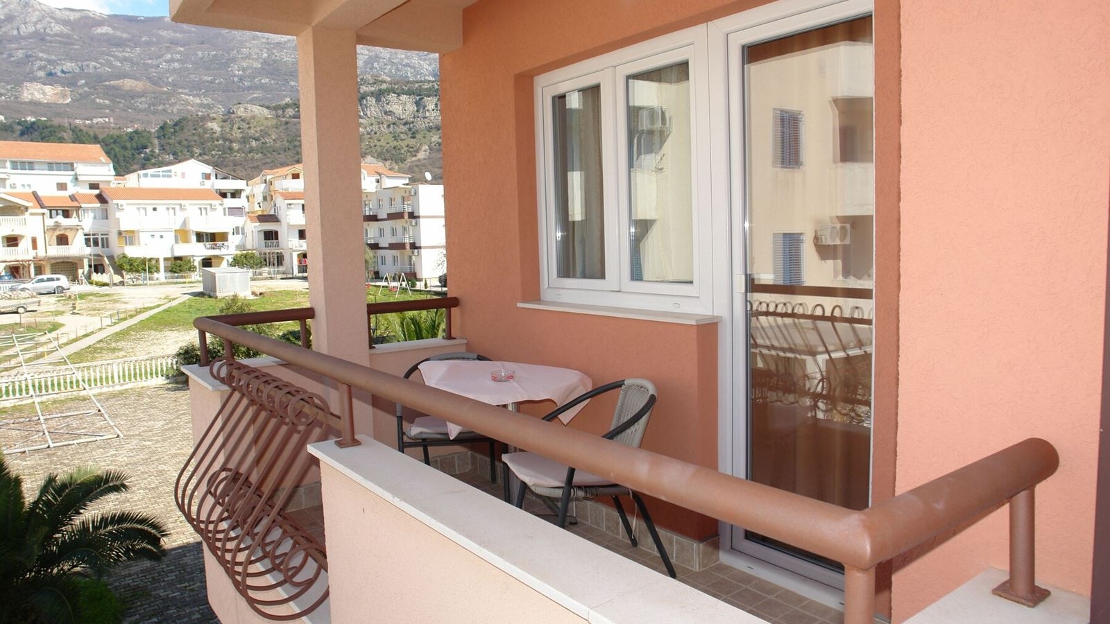 rooms-standard-double-room