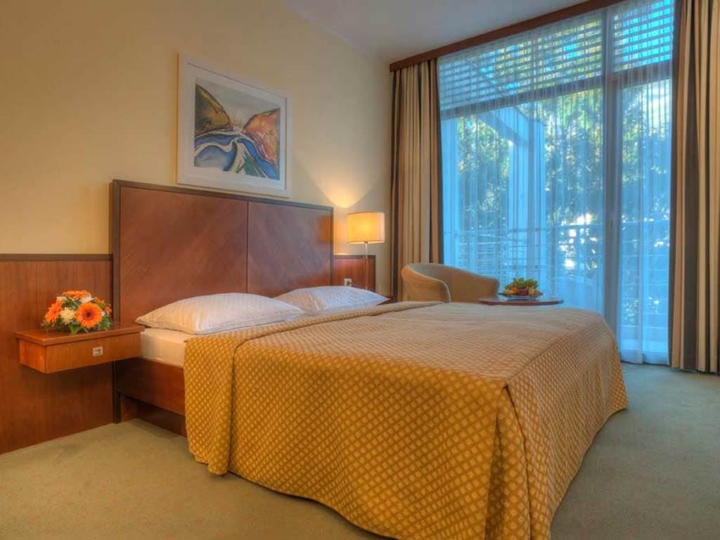 rooms-standard-double