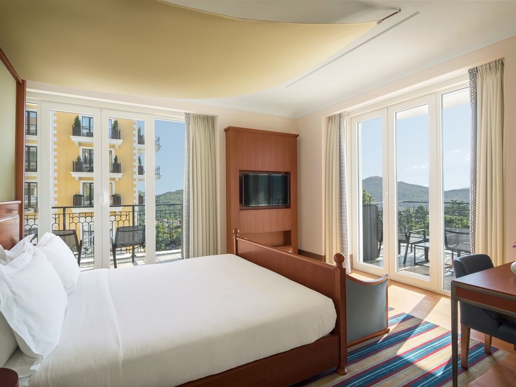 rooms-junior-suite-sea-view