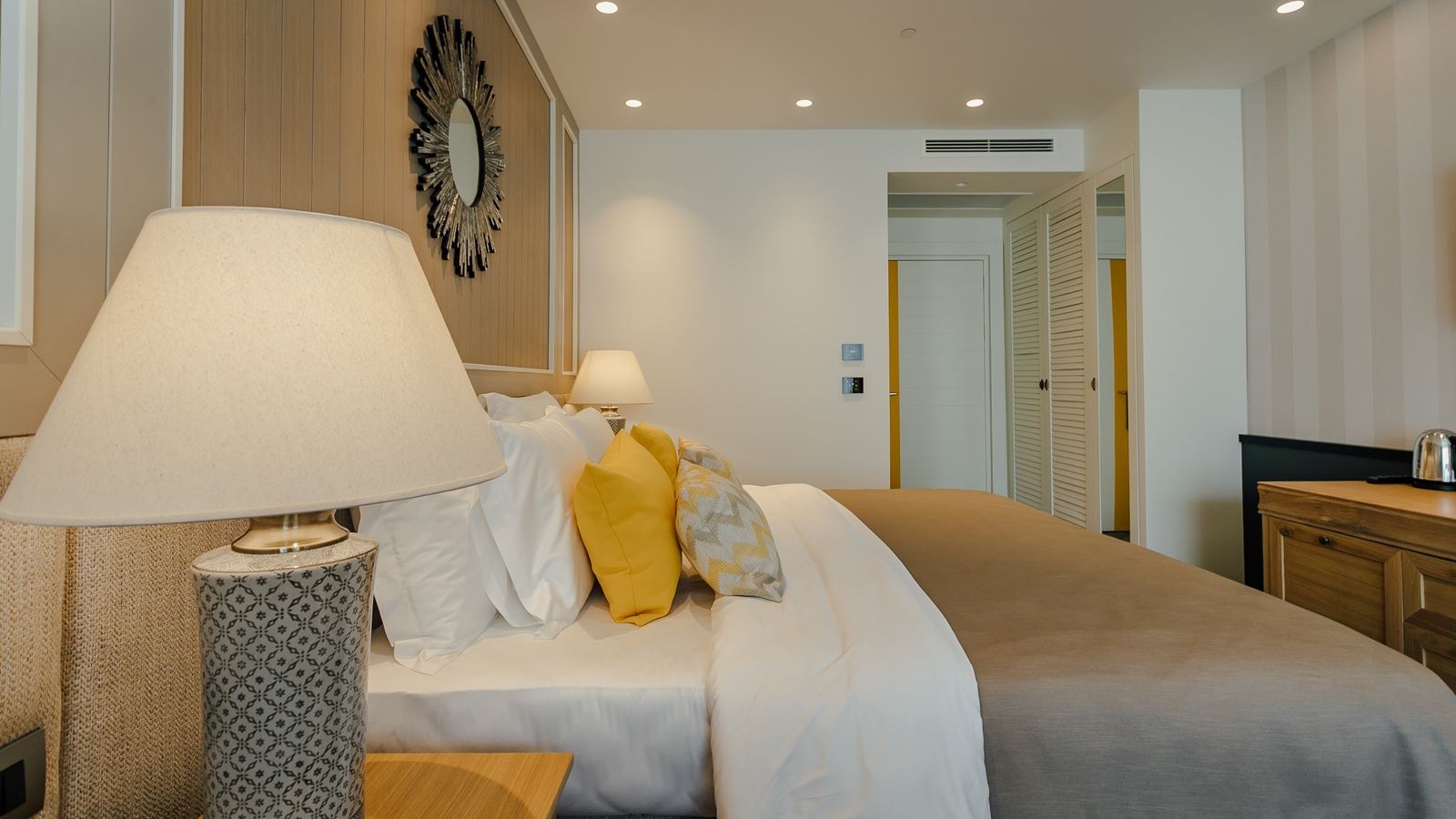 rooms-junior-suite-sea-view