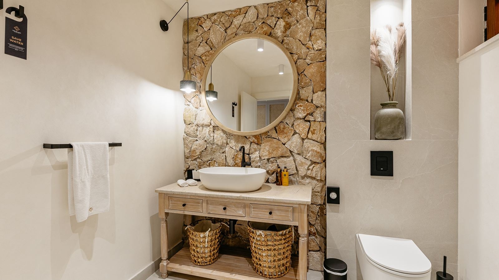 rooms-junior-suite-ground-floor-annex-building