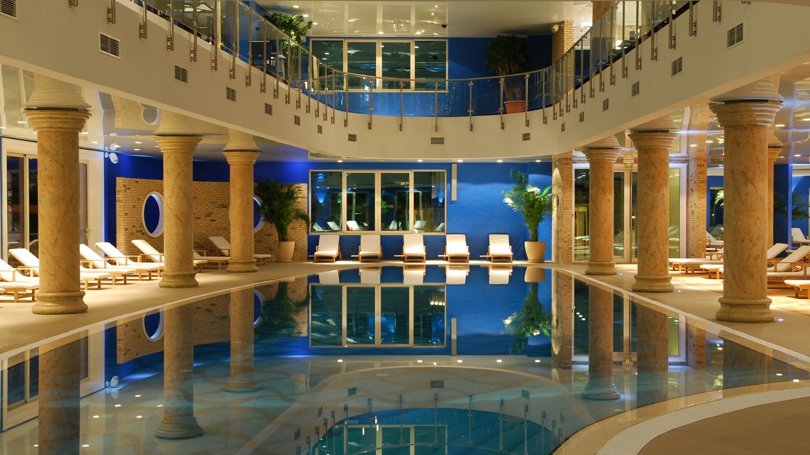 pools-indoor-pool