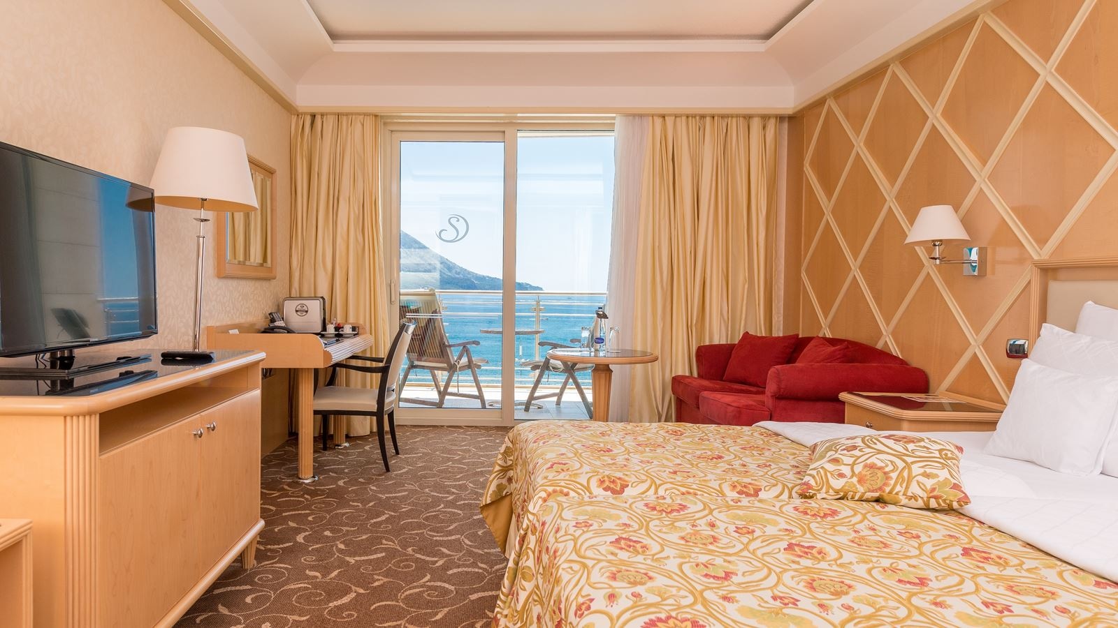 rooms-superior-room-sea-view