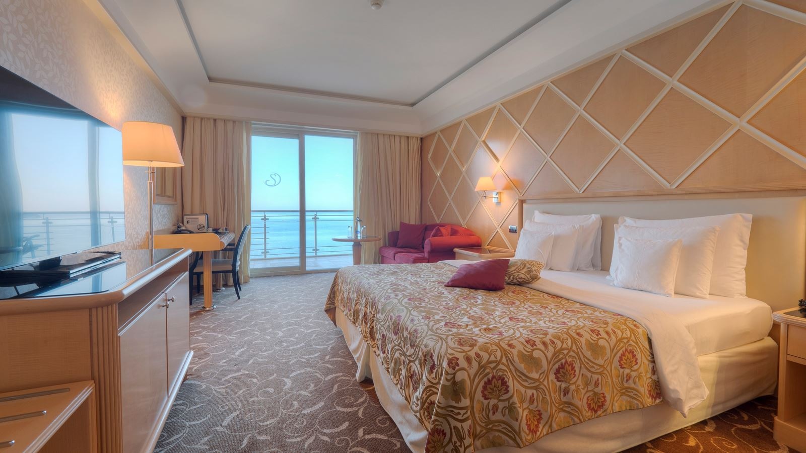 rooms-superior-room-premium-sea-view