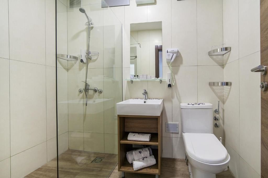 rooms-standard-double-park-view