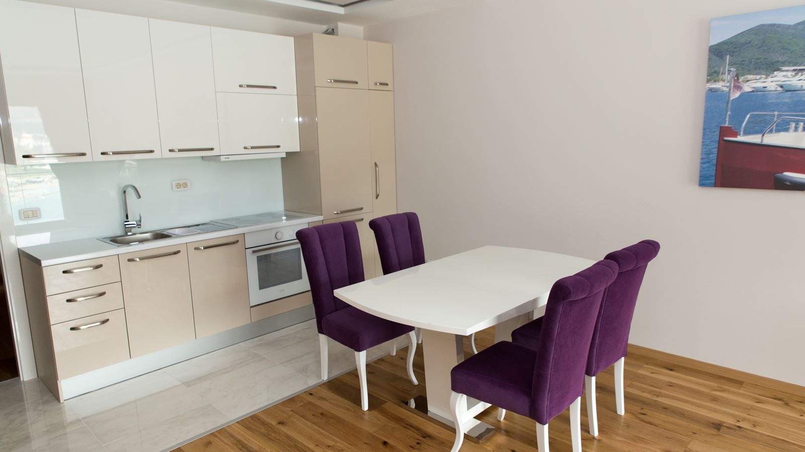 rooms-one-bedroom-apartment-sea-view