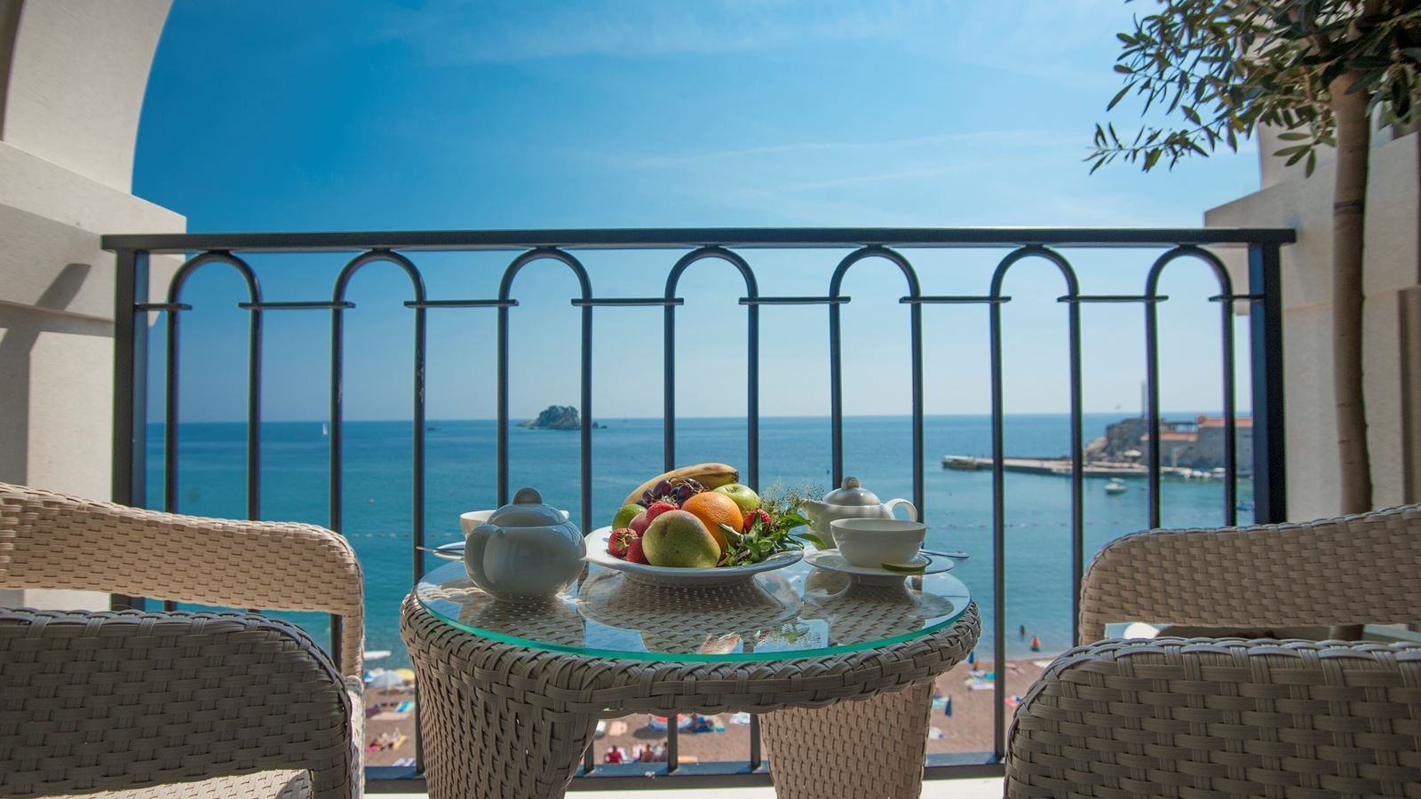 rooms-superior-room-sea-view