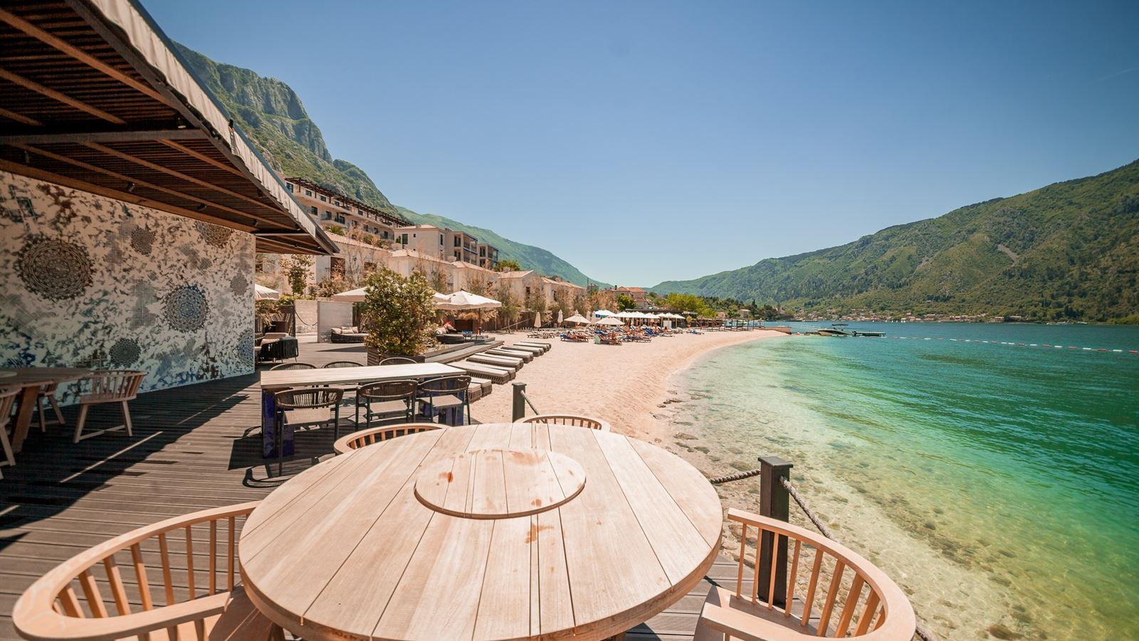 bars-virtu-beach-club