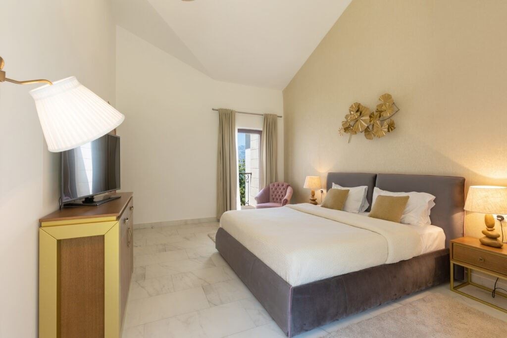 rooms-beachfront-villa