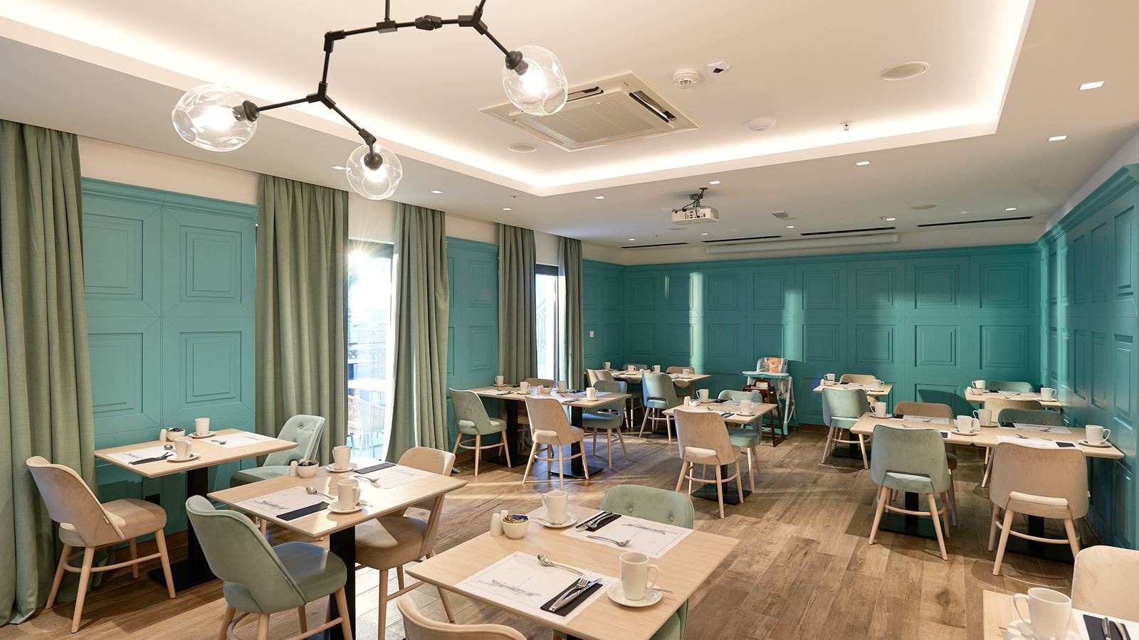 restaurants-restaurants