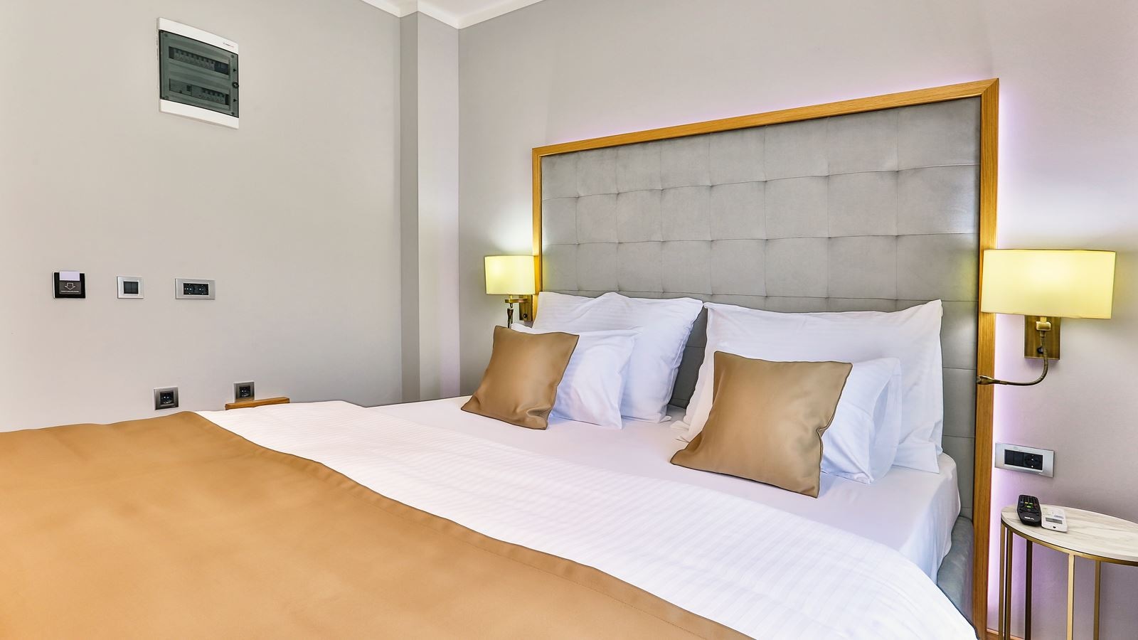 rooms-double-room-economy