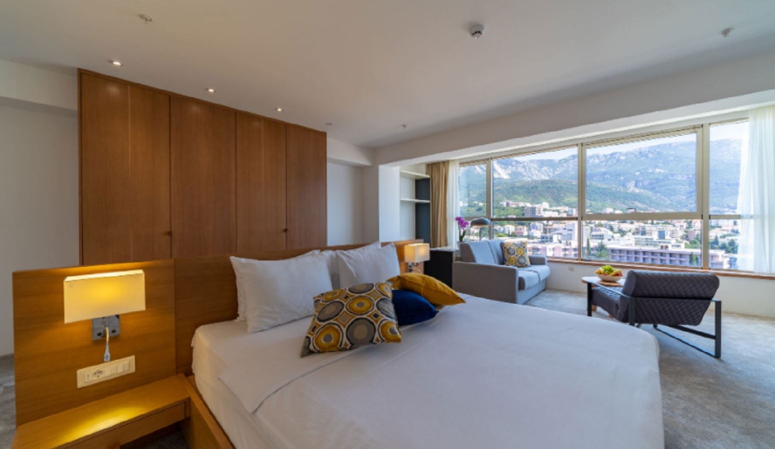 rooms-lux-suite-sea-view