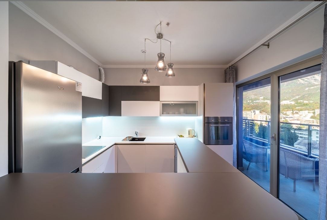 rooms-three-bedroom-apartment-sea-view