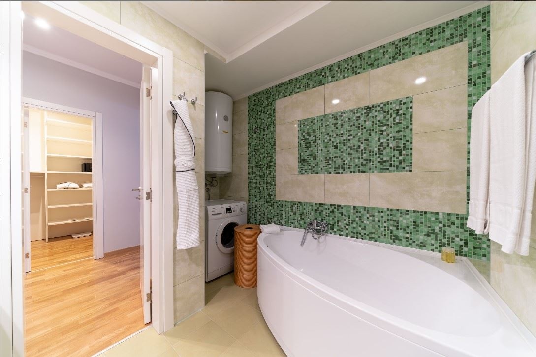 rooms-three-bedroom-apartment-sea-view