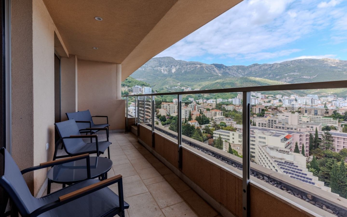 rooms-sea-view-skyline-studio-with-terrace