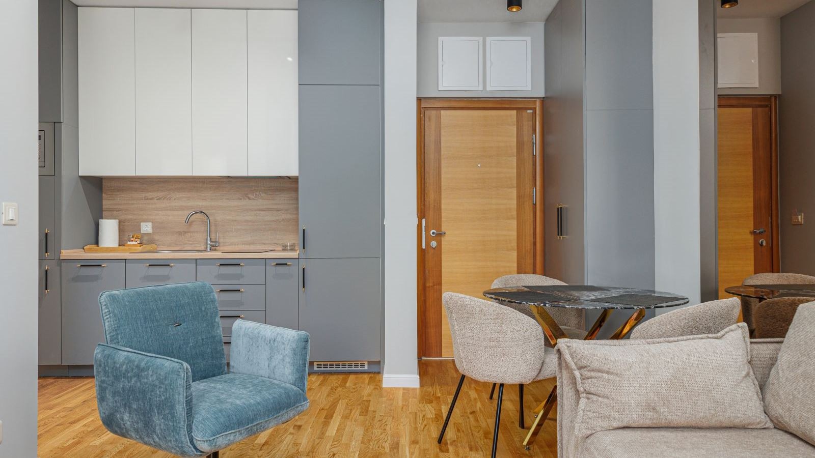 rooms-sea-view-skyline-onebedroom-apartment-with-terrace