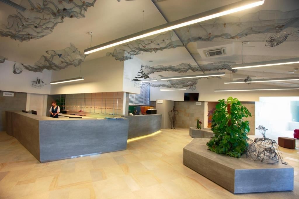 general-main-building