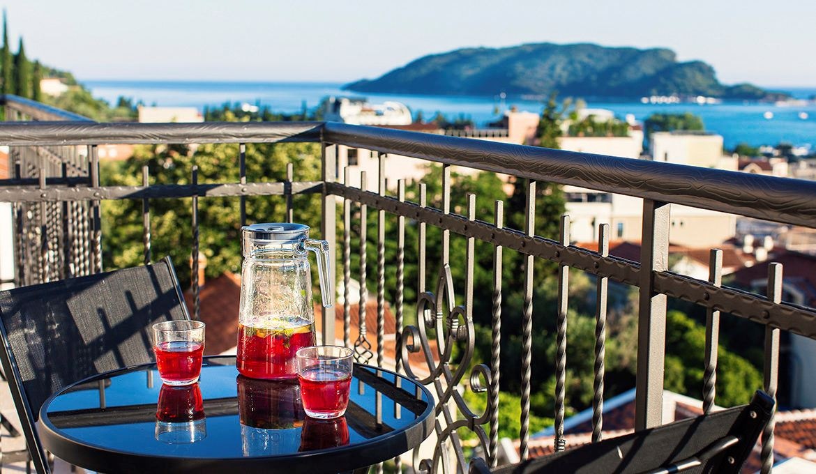 rooms-standard-double-room-with-sea-view