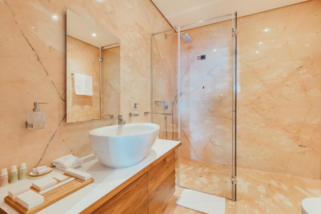 rooms-luux-room-sea-view