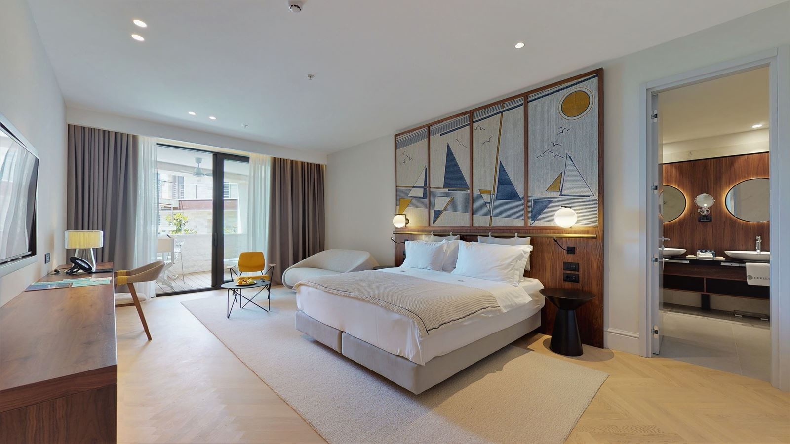 rooms-club-room-sea-view-with-terrace