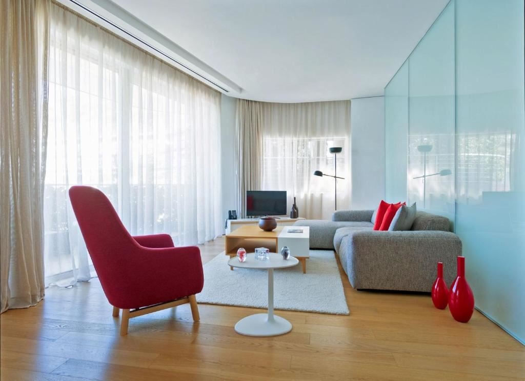 rooms-one-bedroom-residence-sea-side-line