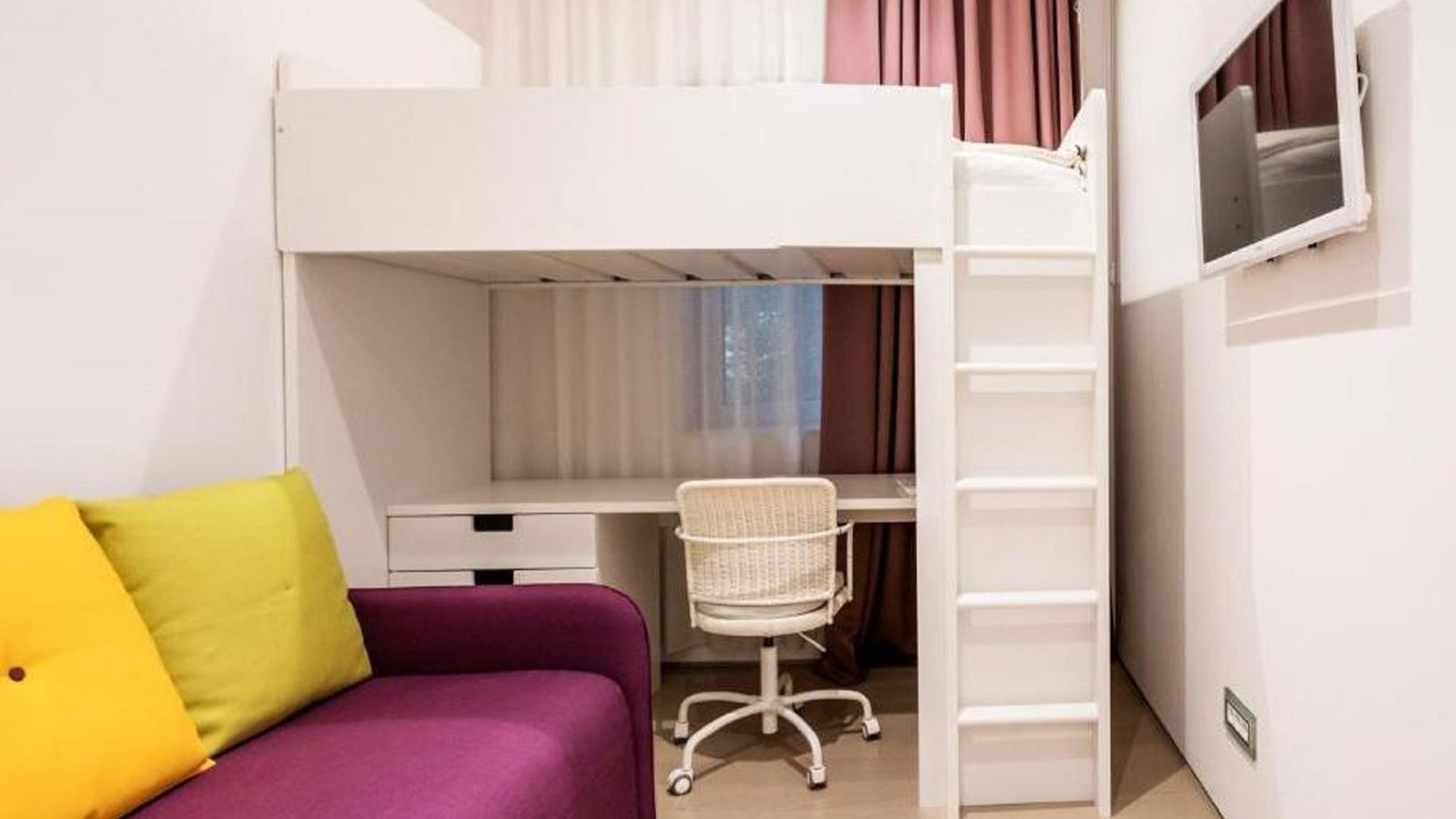 rooms-one-bedroom-deluxe-residence-sea-side-line