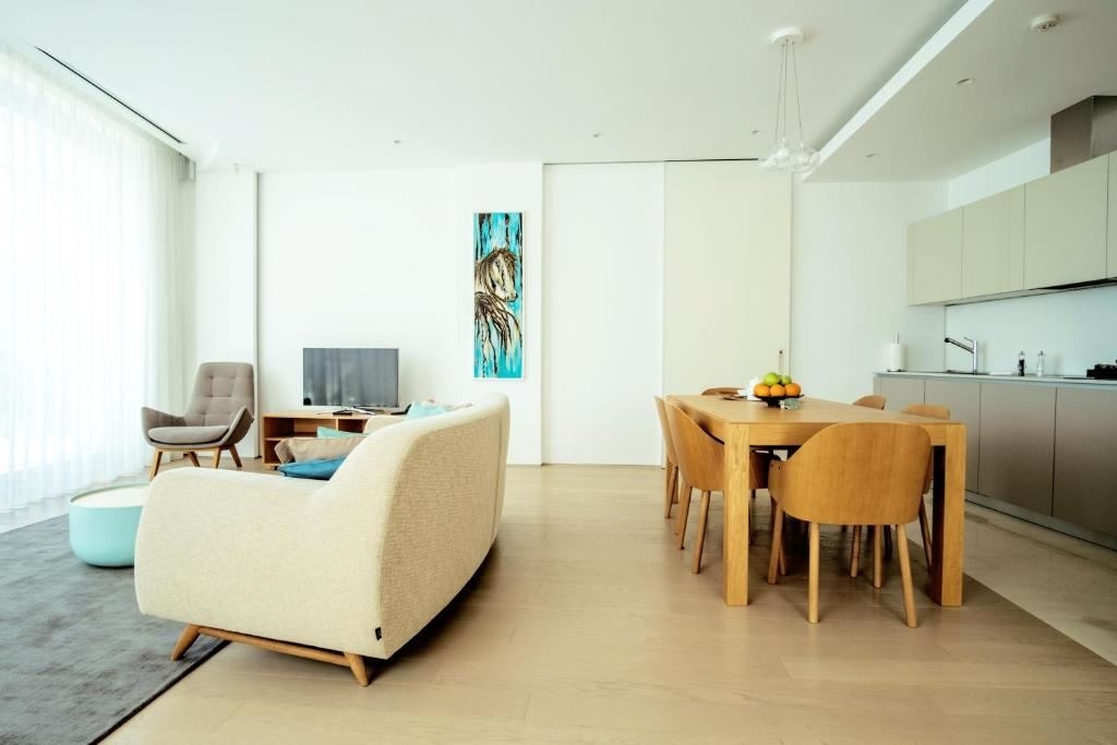 rooms-two-bedrooms-residence-sea-side-line