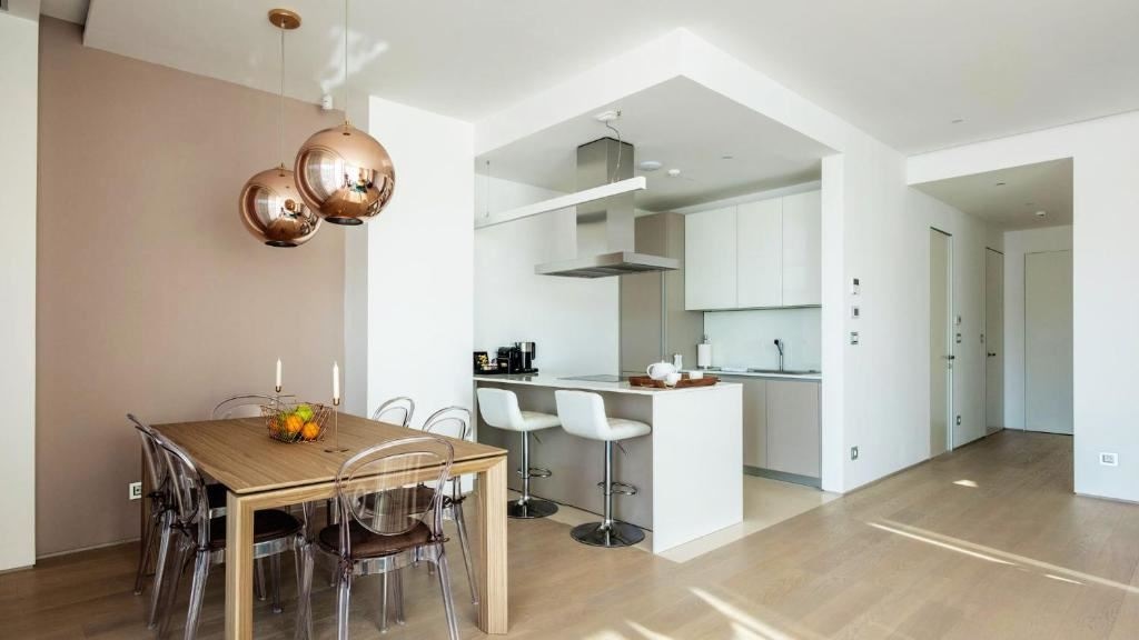 rooms-two-bedrooms-deluxe-residence-sea-side-line