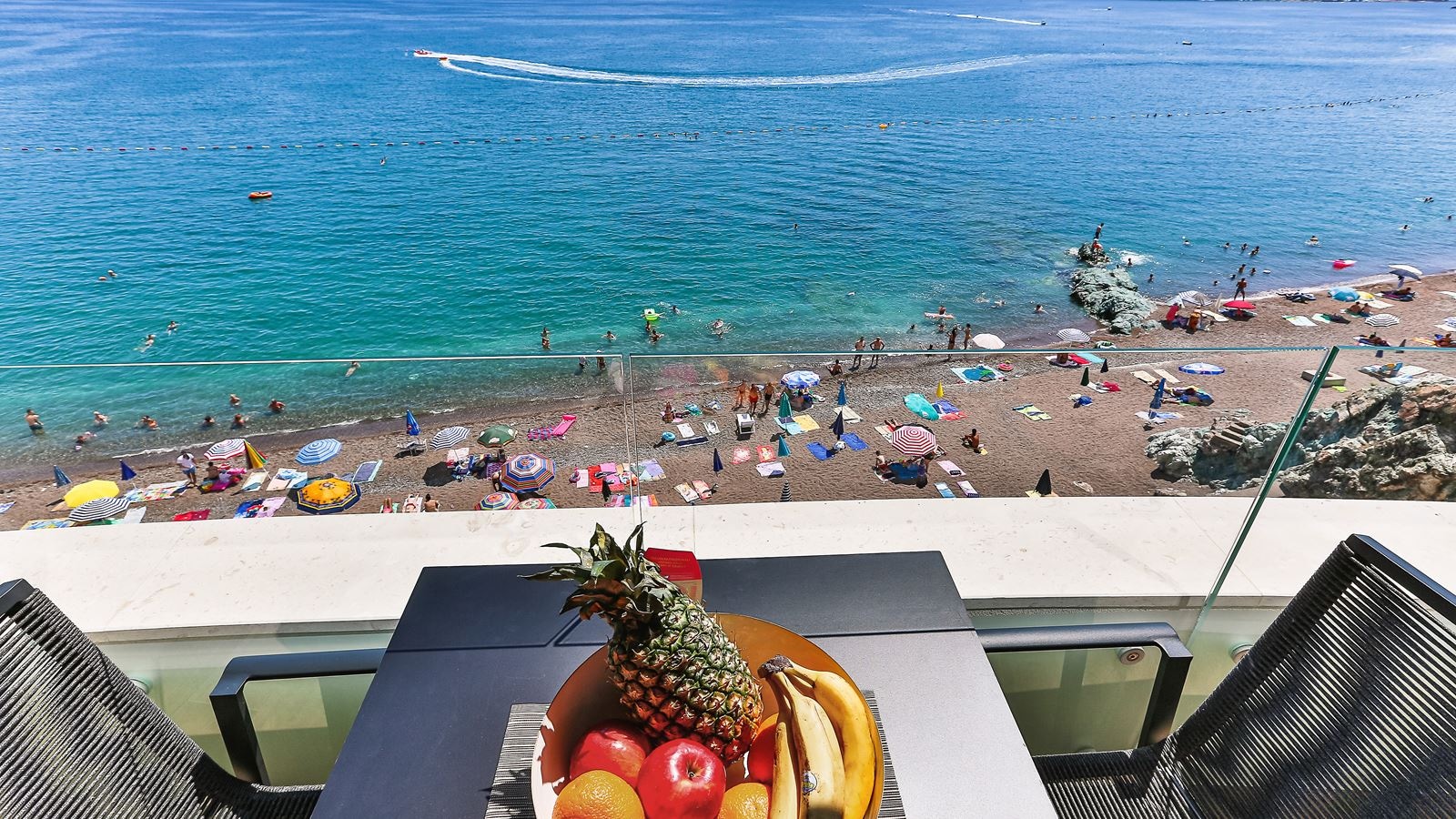 rooms-king-suite-with-sea-view