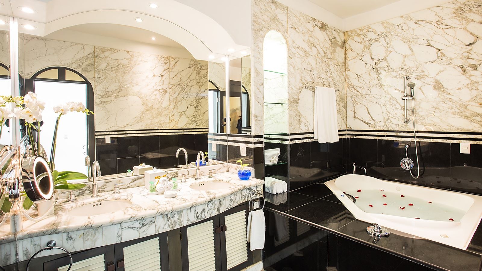 rooms-presidential-suite