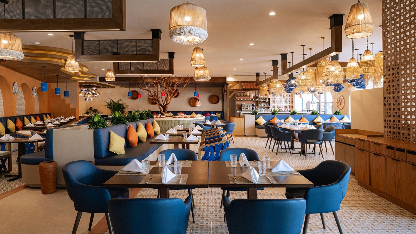 restaurants-restaurants