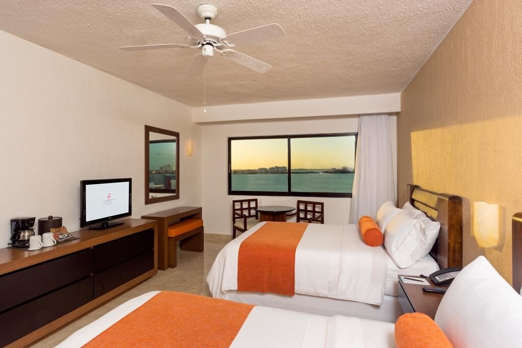 rooms-standard-room-ocean-view