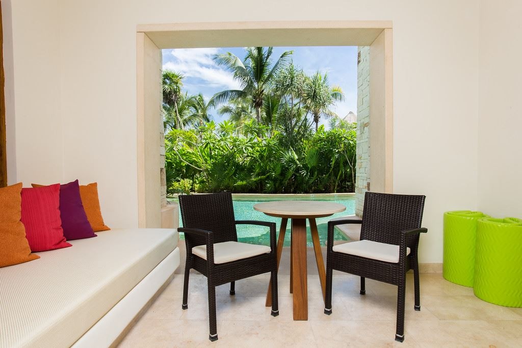 rooms-preffered-club-junior-suite-swimout