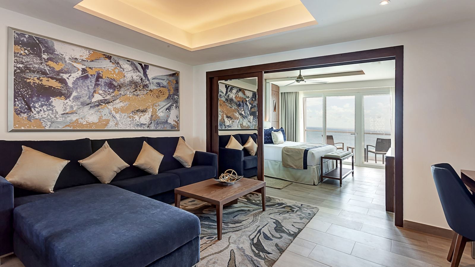 rooms-luxury-suite-sunset-view