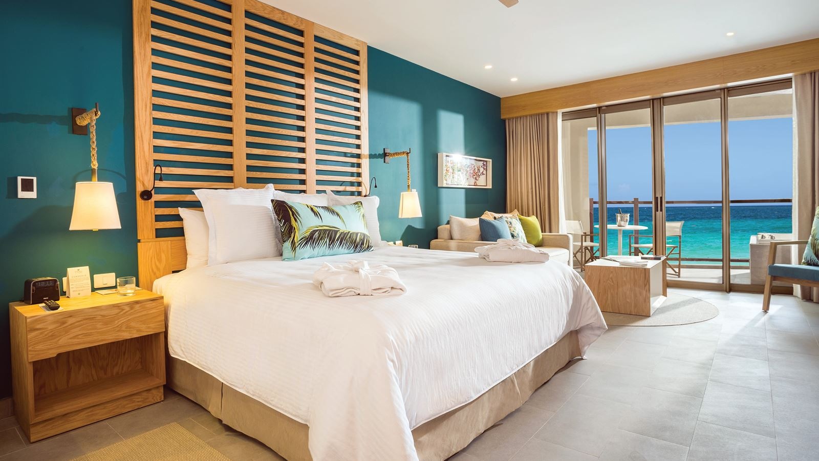 rooms-junior-suite-ocean-view