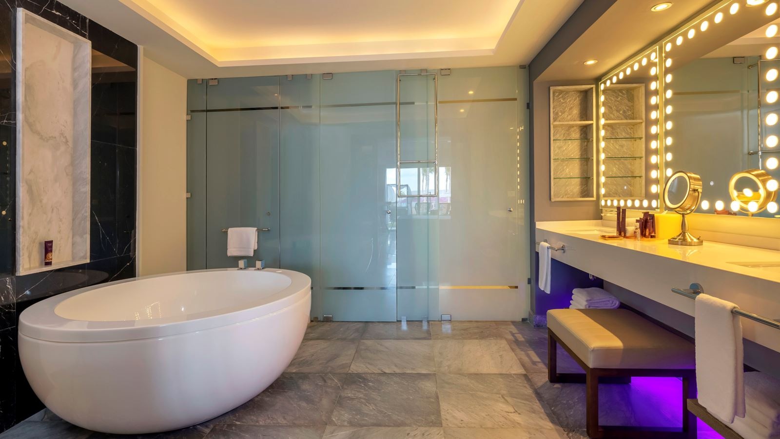 rooms-star-class-producers-two-bedroom-suite